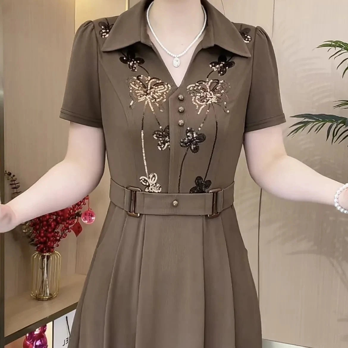 Femmes Style occidental robe été printemps nouvelle mode haut de gamme paillettes longues robes mère d'âge moyen élégant mince robes Mujer